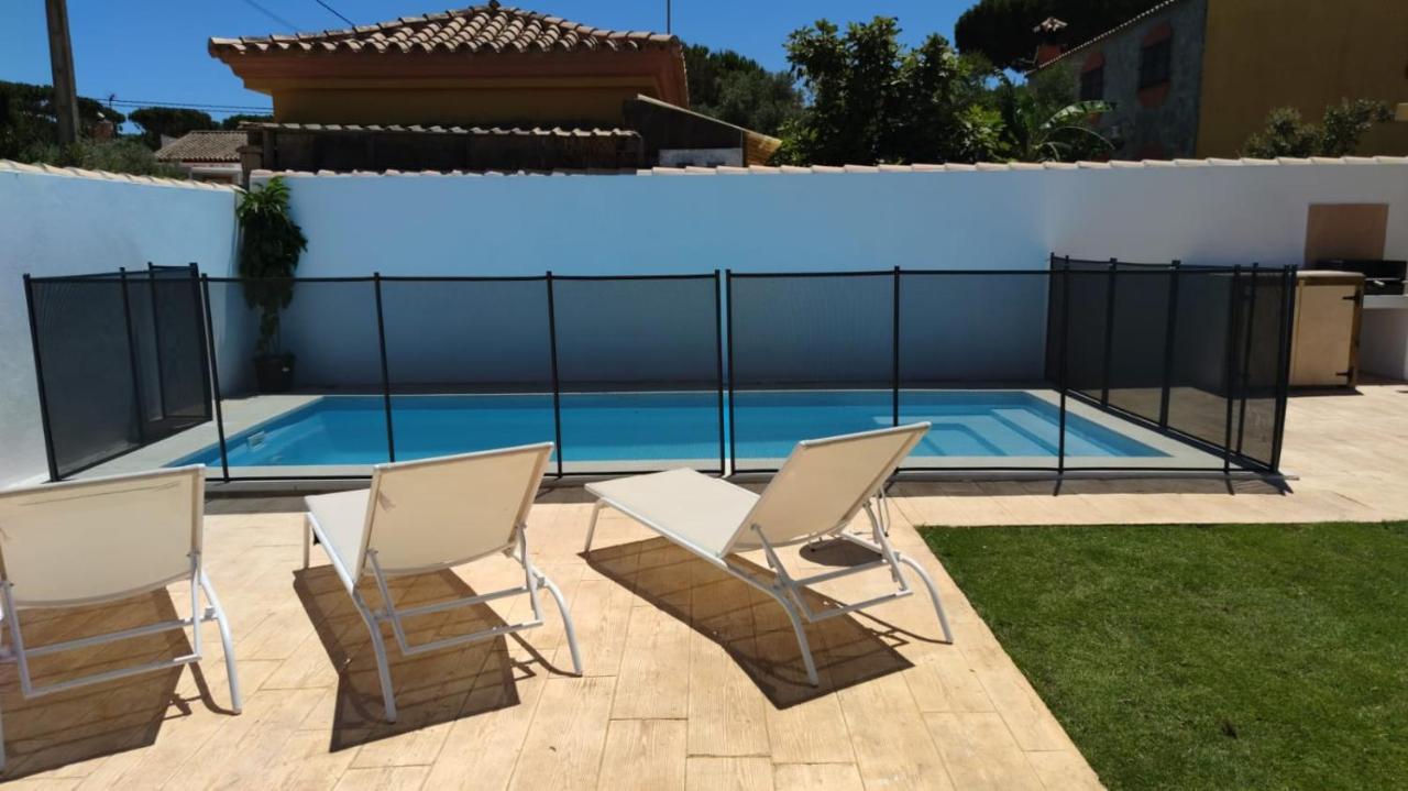 Villa PALAPA GARDEN, muy cerca del mar, con piscina privada Chiclana de la Frontera Esterno foto